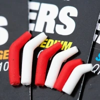 Line Aligner Korda Kicker Rig Aligner, Red / White, Marime S, 10buc/pac Line Aligner Korda Kicker Rig Aligner, Red / White, Marime S, 10buc/pac