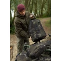 Geanta KORDA Compac Cobb Bag Dark Kamo, 34x45x34cm Geanta KORDA Compac Cobb Bag Dark Kamo, 34x45x34cm