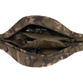 Husa Lansete Fox Camo Lite Tri Sleeve 10Ft, 155x25x28cm Husa Lansete Fox Camo Lite Tri Sleeve 10Ft, 155x25x28cm