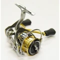 Mulineta Daiwa Freams LT 3000C 5RUL/150M/033MM/5,3:1 Mulineta Daiwa Freams LT 3000C 5RUL/150M/033MM/5,3:1