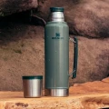 Termos STANLEY The Legendary Classic Bottle 1.0L / 1.1QT, Hammertone Green Termos STANLEY The Legendary Classic Bottle 1.0L / 1.1QT, Hammertone Green