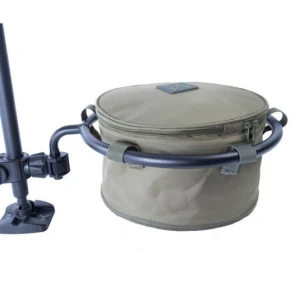 Suport cu Bac Nada KORUM Any Chair Groundbait Bowl  Suport cu Bac Nada KORUM Any Chair Groundbait Bowl