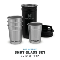 Set Stanley Butelca + 4 Pahare Adventure The Nesting Shot Glass Set Matte Black Pebble 