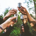 Set Stanley Butelca + 4 pahare Adventure The Nesting Shot Glass Set Matte Black Pebble  Set Stanley Butelca + 4 pahare Adventure The Nesting Shot Glass Set Matte Black Pebble